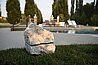 Menhir di Luce SOFT – תאורת חוץ יוקרתית בעיצוב טבעי עם חריץ תאורה אופקי