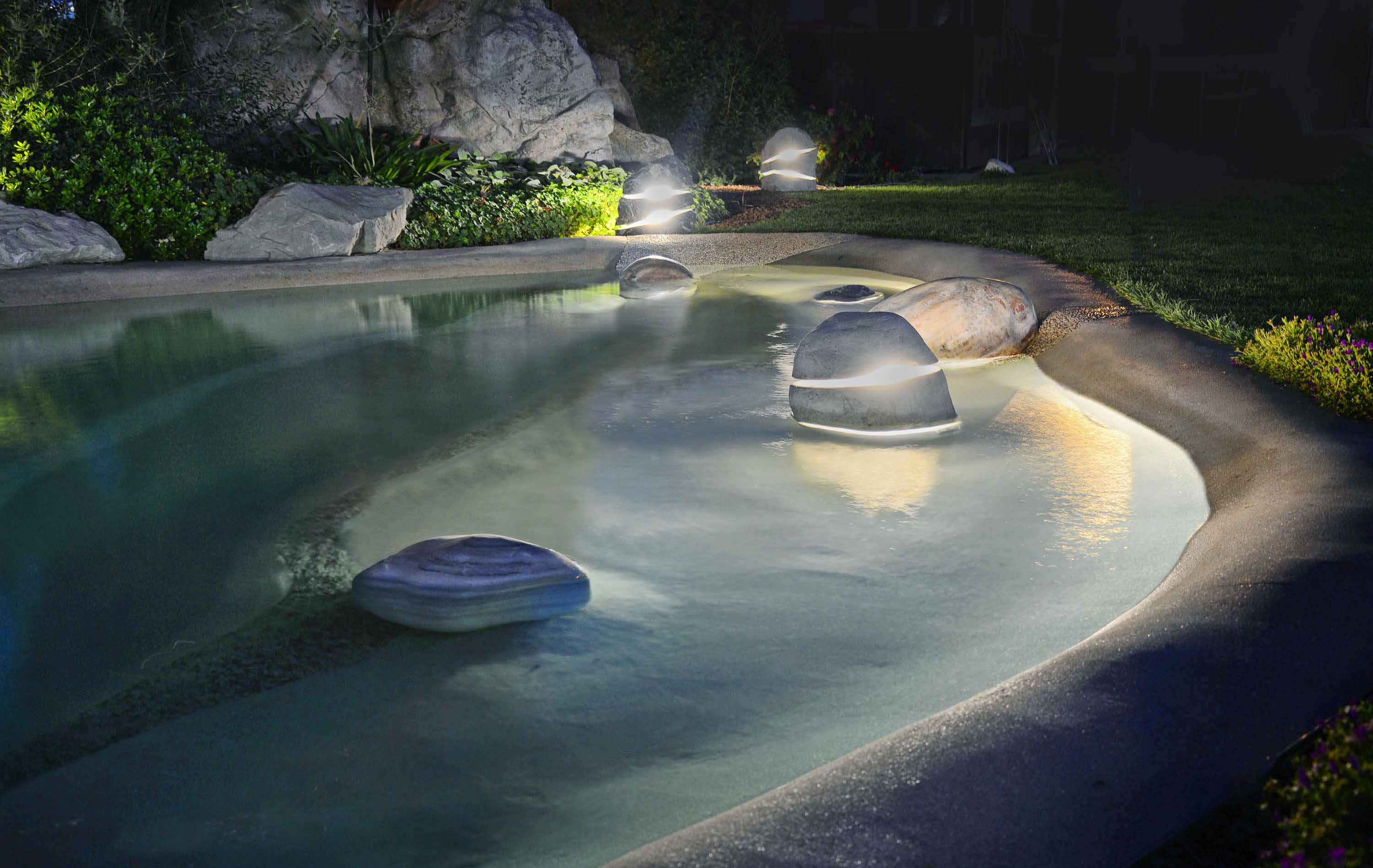 Menhir Pool underwater lighting